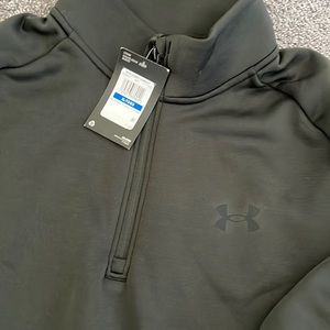 Mens XL Under Armour 1/4 zip fleece